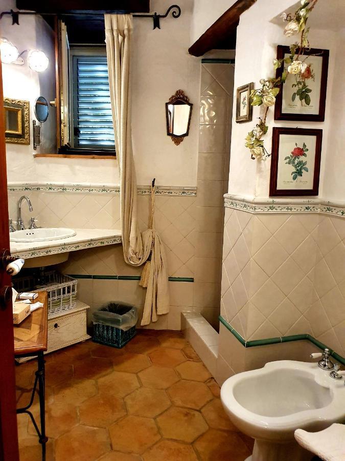 Bed And Breakfast Tenuta Palmieri Only Adult 마라테아 외부 사진